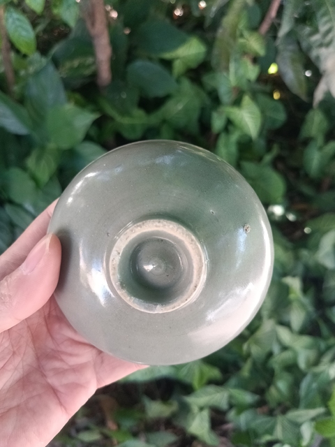 古玩陶瓷南宋龍泉青瓷束口盞拍賣，當(dāng)前價(jià)格50000元