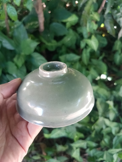 古玩陶瓷南宋龍泉青瓷束口盞拍賣，當(dāng)前價(jià)格50000元