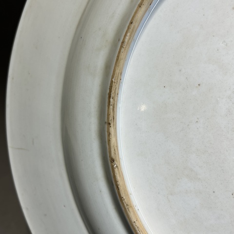 古玩陶瓷花鳥紋粉彩盤真品鑒賞圖