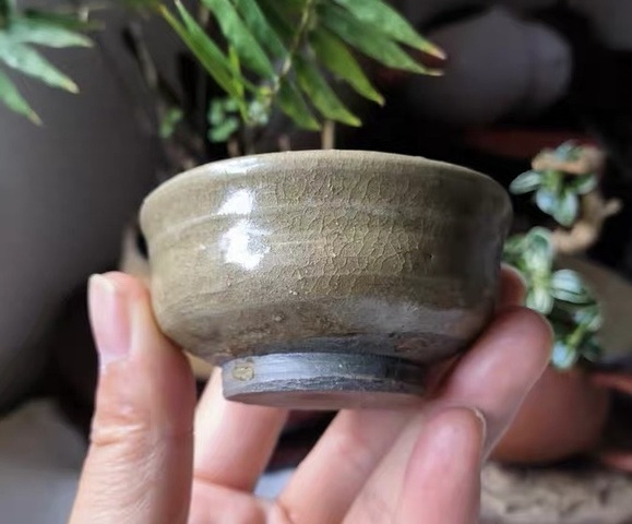 古玩陶瓷龍泉青瓷杯真品鑒賞圖