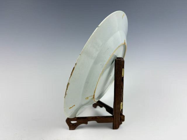 古玩陶瓷清乾?。鄄识词瘷跅U花卉紋折沿盤真品鑒賞圖