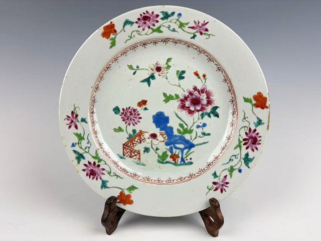 古玩陶瓷清乾?。鄄识词瘷跅U花卉紋折沿盤真品鑒賞圖