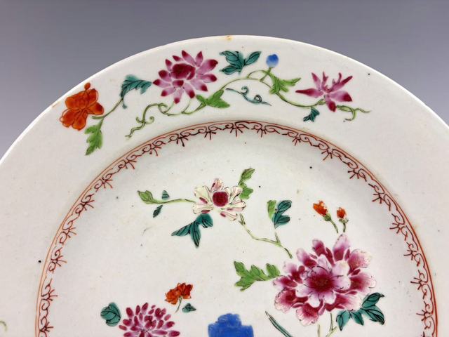 古玩陶瓷清乾?。鄄识词瘷跅U花卉紋折沿盤真品鑒賞圖