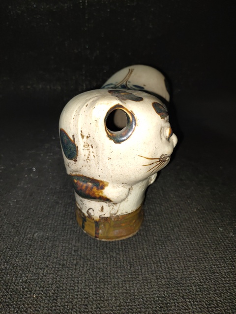 古玩陶瓷磁州窯青花褐彩貓兒枕真品鑒賞圖