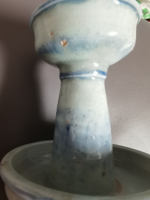 古玩陶瓷青花燈臺真品鑒賞圖