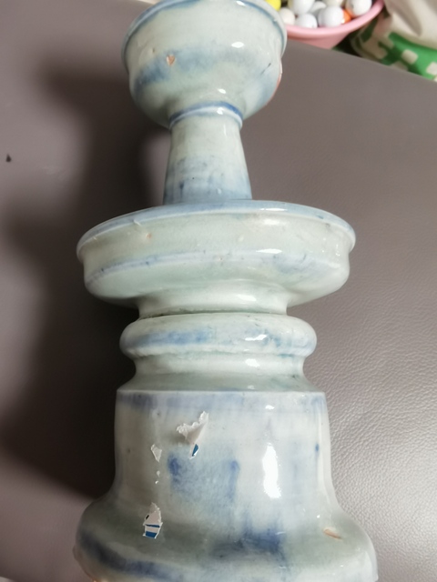 古玩陶瓷青花燈臺真品鑒賞圖