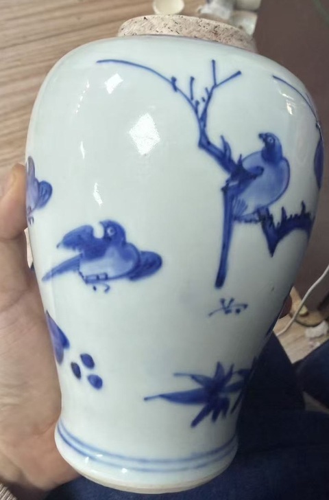 古玩陶瓷清早期花鳥紋青花器真品鑒賞圖