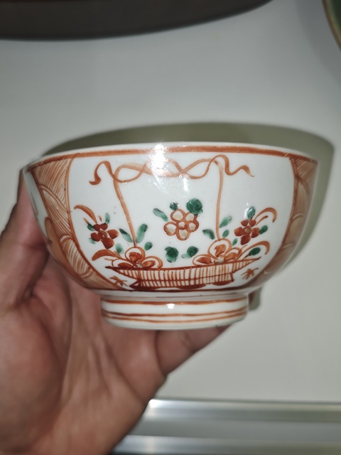 古玩陶瓷紅綠彩碗真品鑒賞圖