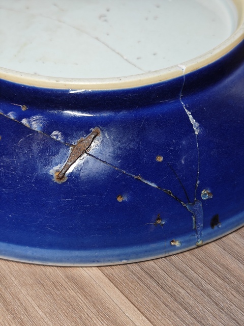 古玩陶瓷霽藍釉盤真品鑒賞圖