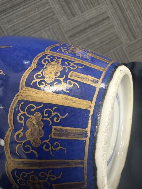 古玩陶瓷晚清灑藍(lán)描金罐真品鑒賞圖