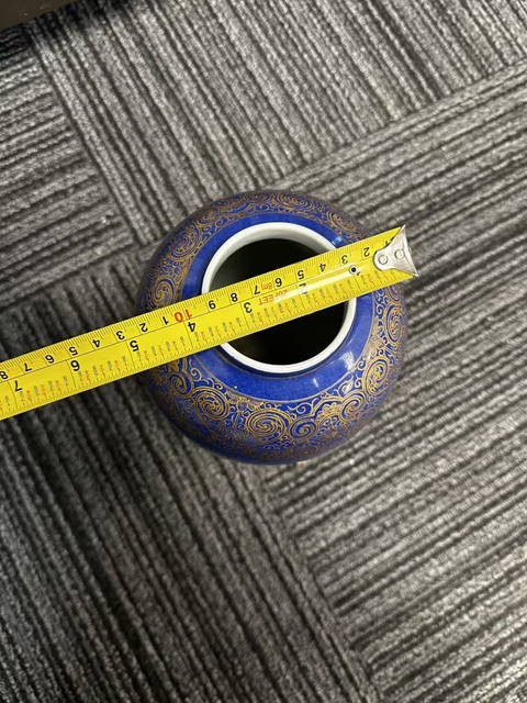 古玩陶瓷晚清灑藍(lán)描金罐真品鑒賞圖