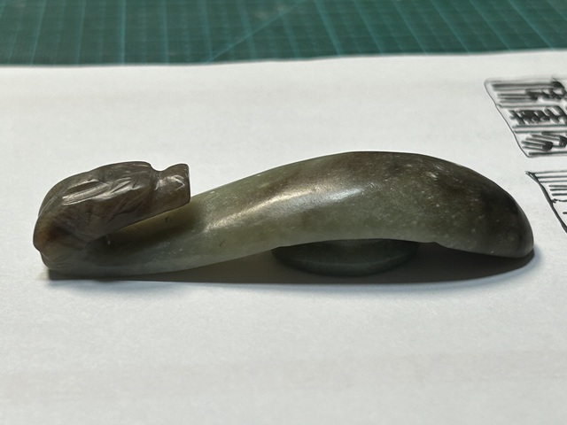 古玩玉器和田玉雕“龍首帶鉤”真品鑒賞圖