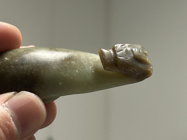 古玩玉器和田玉雕“龍首帶鉤”真品鑒賞圖