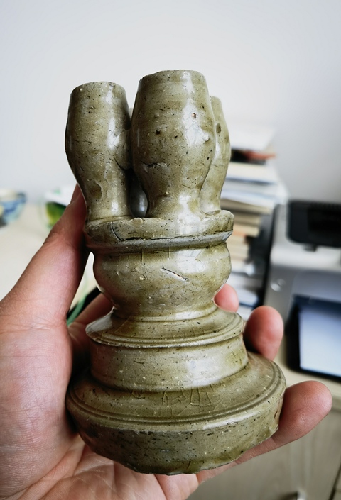 古玩陶瓷越窯青瓷四管香插拍賣，當前價格12800元