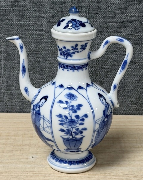 古玩陶瓷清康熙青花四美圖執壺拍賣，當前價格18000元
