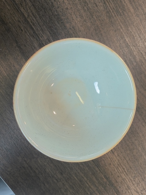 古玩陶瓷珊瑚紅開光粉彩山水人物茶圓真品鑒賞圖