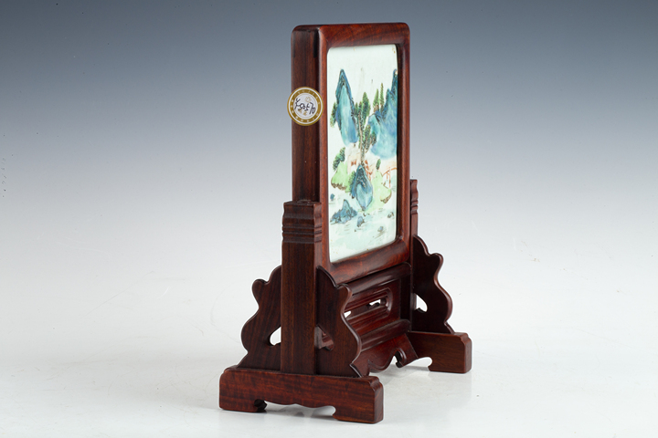 古玩陶瓷清中·粉彩山水紋瓷板插屏真品鑒賞圖