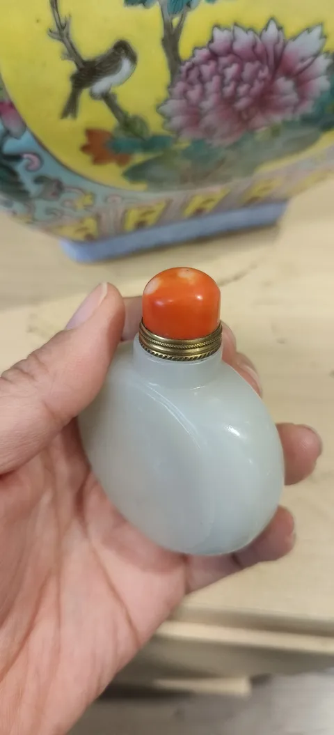 古玩玉器仿古玉煙壺真品鑒賞圖