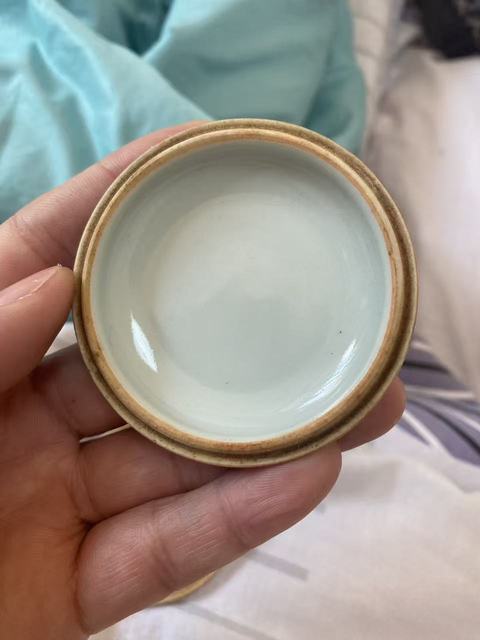 古玩陶瓷青花山水人物印盒真品鑒賞圖