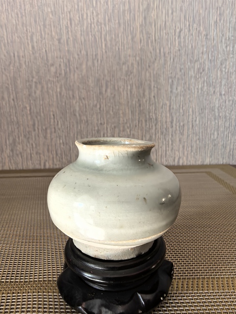 古玩陶瓷青白釉罐拍賣(mài)，當(dāng)前價(jià)格888元