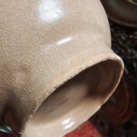 古玩陶瓷南宋龍泉窯青黃釉瓶真品鑒賞圖