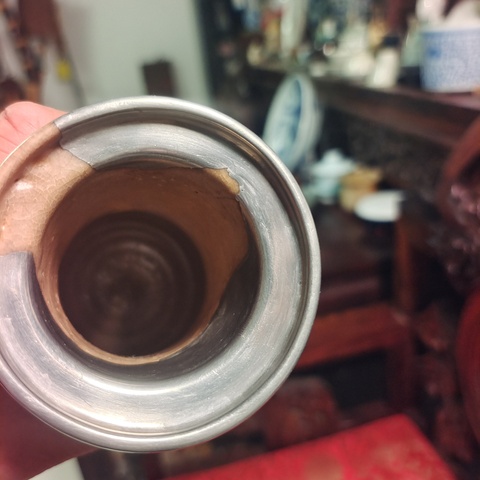 古玩陶瓷南宋龍泉窯青黃釉瓶真品鑒賞圖