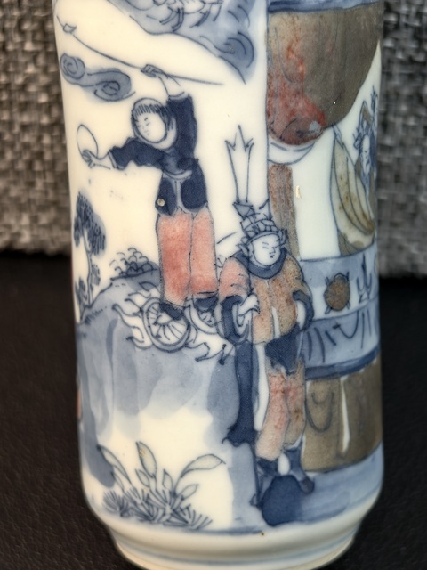 古玩陶瓷清中期青花釉里紅神話故事鼻煙壺真品鑒賞圖