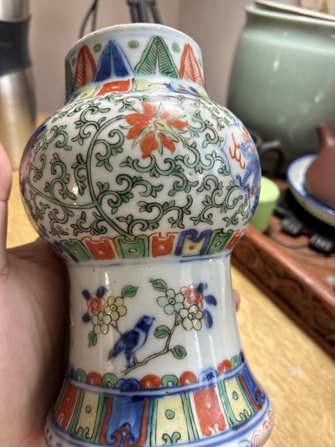 古玩陶瓷清晚期 青花五彩龍紋花觚（萬(wàn)歷官窯款）真品鑒賞圖