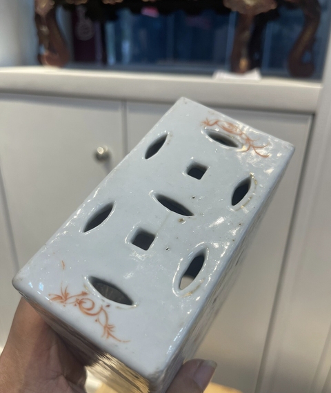 古玩陶瓷清晚期 粉彩人物紋書擋真品鑒賞圖