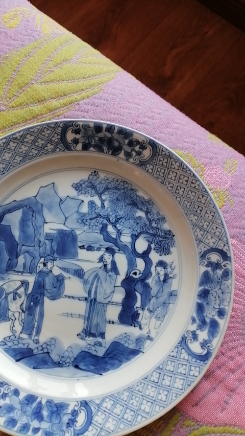 古玩陶瓷清康熙 青花人物紋折沿盤真品鑒賞圖