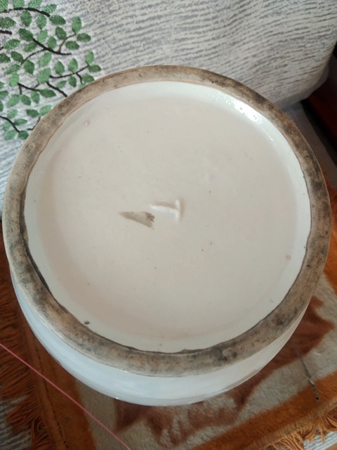 古玩陶瓷粉彩人物故事雙耳瓶真品鑒賞圖