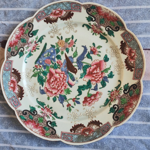 古玩陶瓷粉彩花鳥紋花口盤真品鑒賞圖