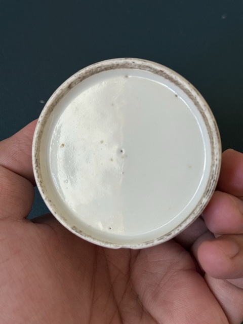 古玩陶瓷呂布戲貂蟬粉彩蓋盒真品鑒賞圖