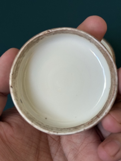 古玩陶瓷呂布戲貂蟬粉彩蓋盒真品鑒賞圖