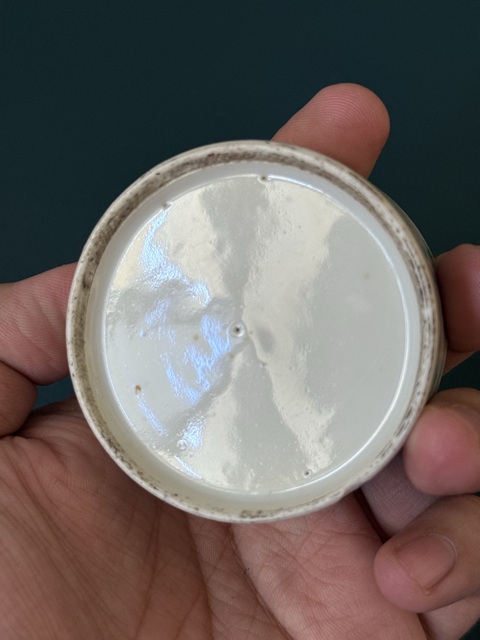 古玩陶瓷呂布戲貂蟬粉彩蓋盒真品鑒賞圖