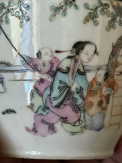 古玩陶瓷三娘教子圖粉彩蓋缸真品鑒賞圖