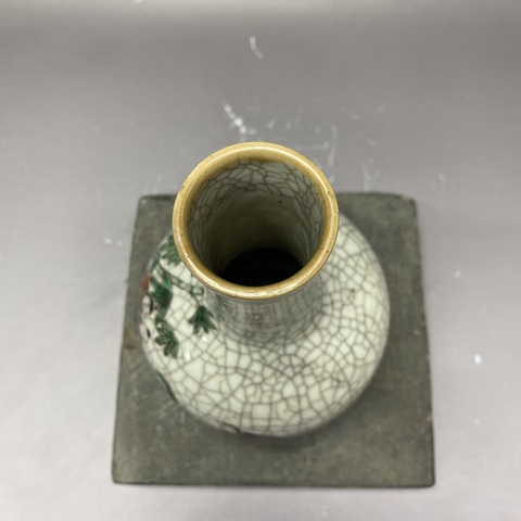 古玩陶瓷哥釉五彩天球瓶真品鑒賞圖