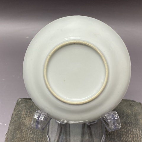 古玩陶瓷樓臺亭閣山水紋青花盤真品鑒賞圖