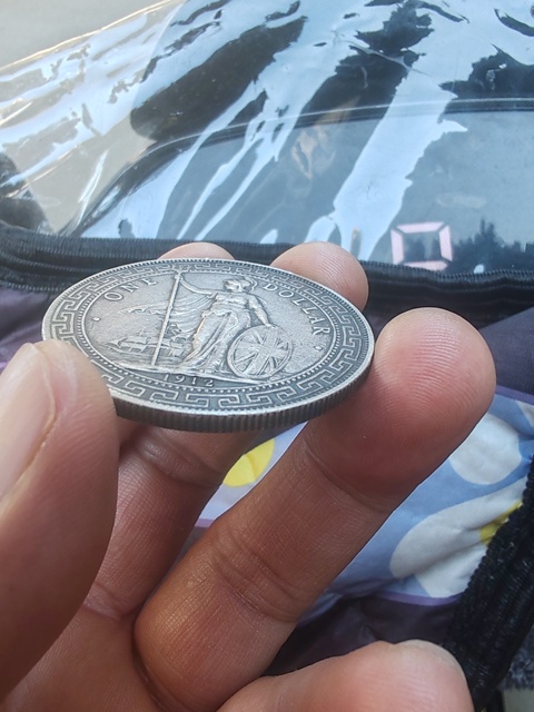 古玩錢幣英屬貿(mào)易銀幣站洋壹圓真品鑒賞圖