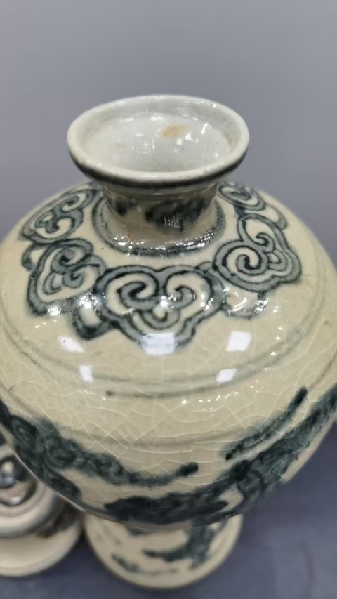 古玩陶瓷青花鳳紋梅瓶真品鑒賞圖