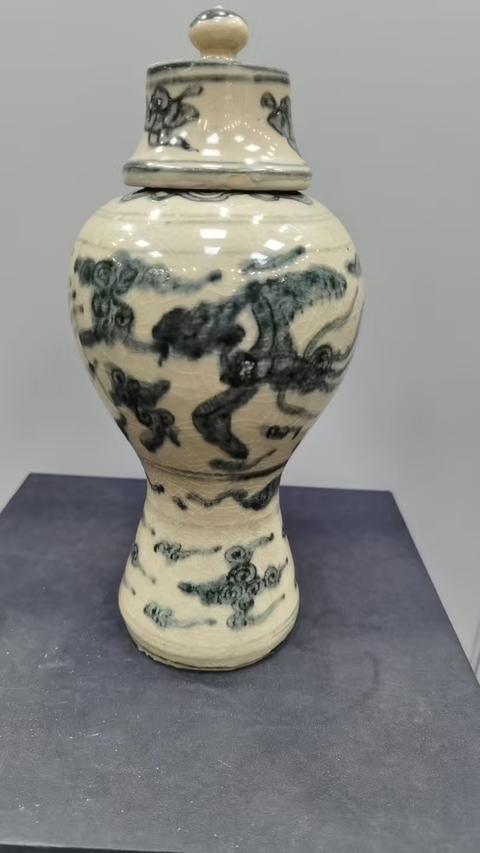 古玩陶瓷青花鳳紋梅瓶真品鑒賞圖