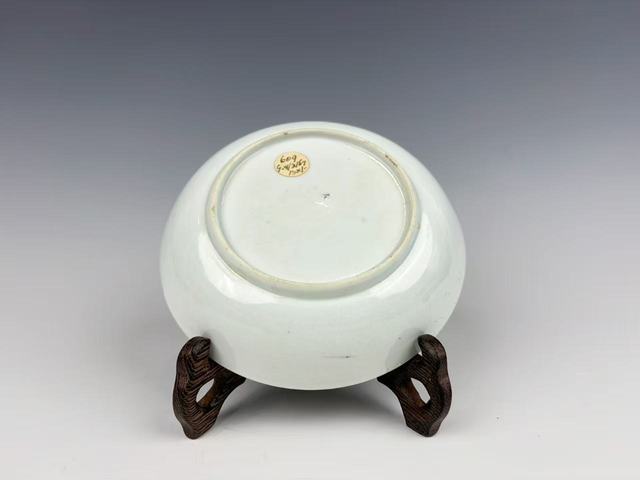 古玩陶瓷清乾隆·墨彩山水人物垂釣圖盤真品鑒賞圖