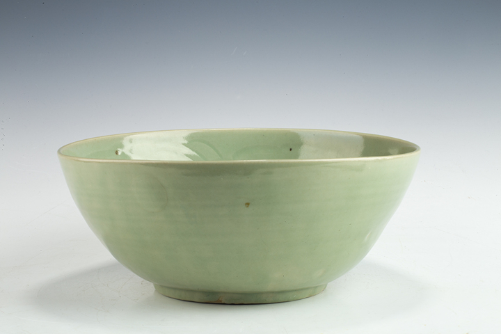 古玩陶瓷元末明初·龍泉青釉刻花紋海碗真品鑒賞圖