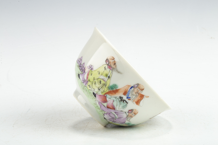 古玩陶瓷民國·粉彩五老圖蓋碗真品鑒賞圖