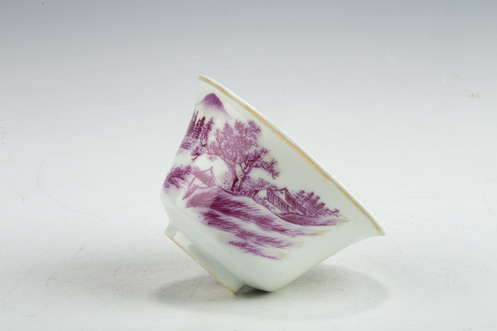 古玩陶瓷民國·胭脂紅山水人物紋三才蓋碗拍賣，當前價格236元