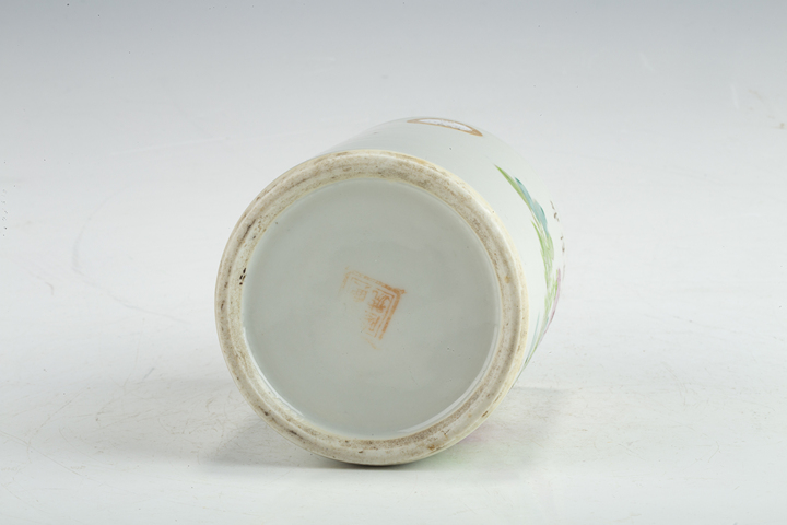 古玩陶瓷清晚·淺絳彩花鳥紋筆筒真品鑒賞圖