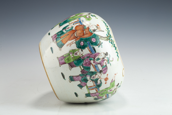 古玩陶瓷清晚·粉彩五子奪魁紋西瓜罐真品鑒賞圖