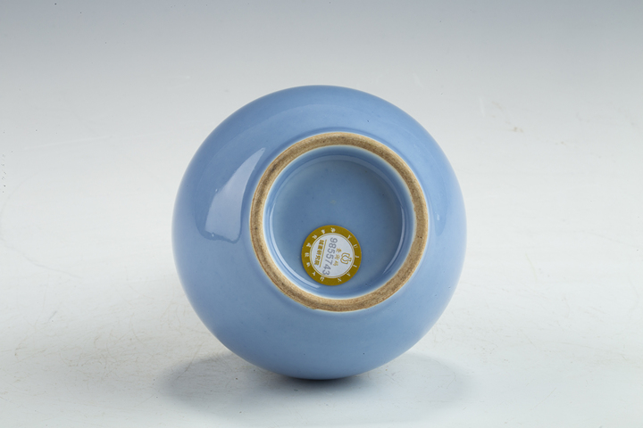 古玩陶瓷民國(guó)·天藍(lán)釉天球瓶拍賣，當(dāng)前價(jià)格2688元