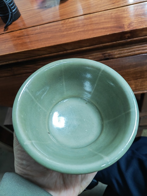 古玩陶瓷耀州窯刻花碗真品鑒賞圖