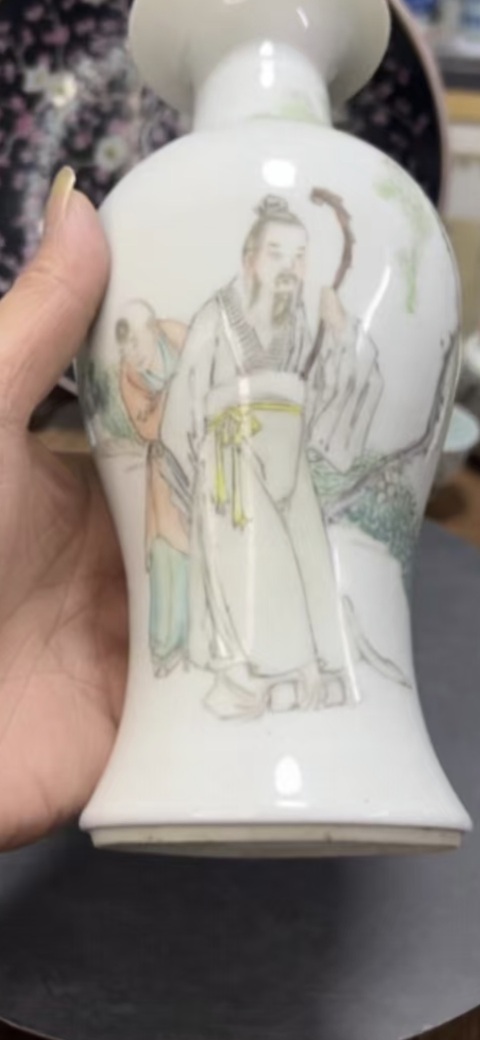 古玩陶瓷民國·淺絳彩人物故事紋觀音瓶 真品鑒賞圖